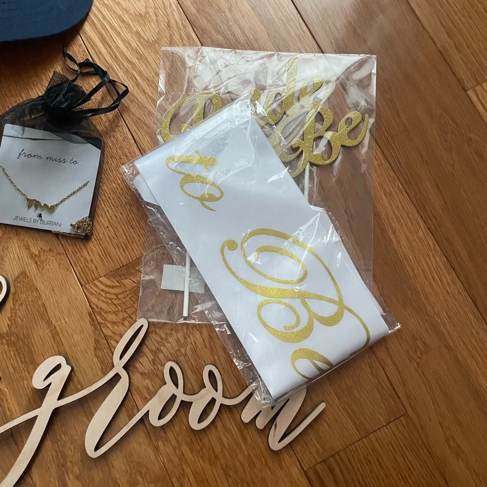 Assorted Bride and Groom items